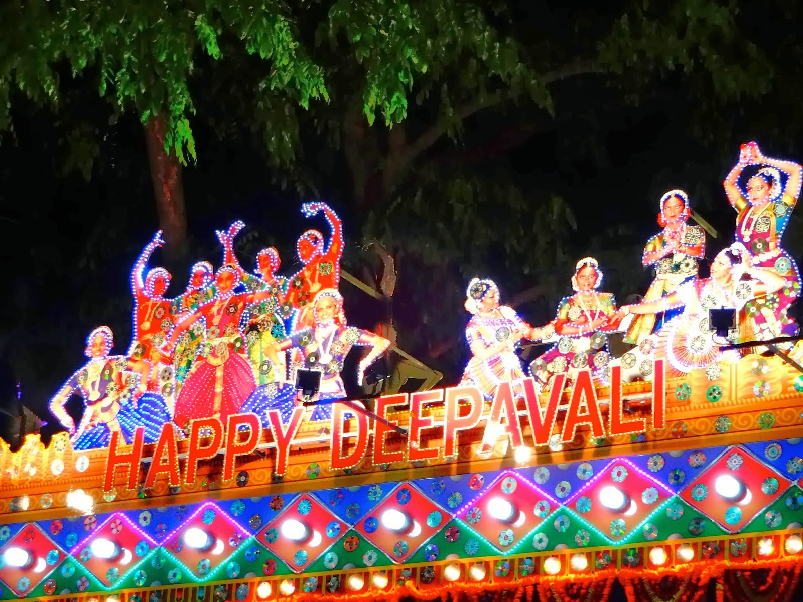 Tour Singapore - Lễ hội Ánh sáng Deepanah